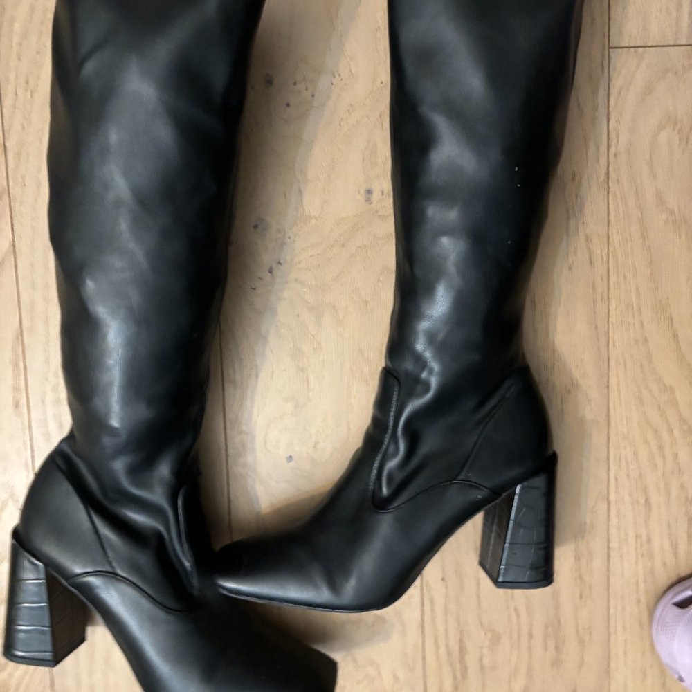 Franco Tribute Wide Calf Knee High Boot - Black- sz 10 - Picture 2 of 4